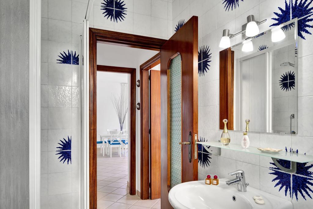 Marina del Cantone Matisse Nerano By Gocce 아파트 객실 사진
