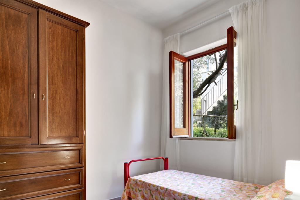 Marina del Cantone Matisse Nerano By Gocce 아파트 객실 사진